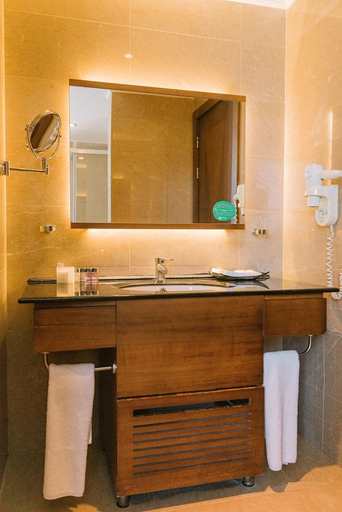 Bathroom 5, Ilica Hotel Spa & Thermal Resort, Çeşme