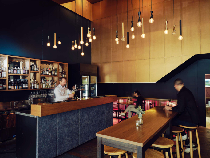 Food & Drinks 5, Novotel St Kilda, Melbourne