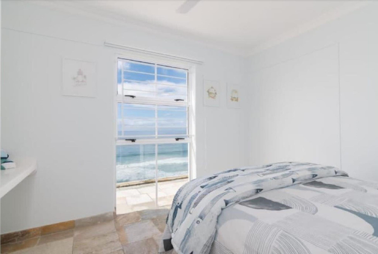 3, 3 Bedroom Beachfront Apartment, iLembe
