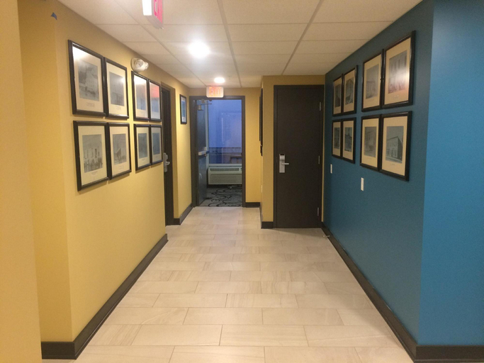 Others 4, SureStay Plus by Best Western Jasper, Dubois