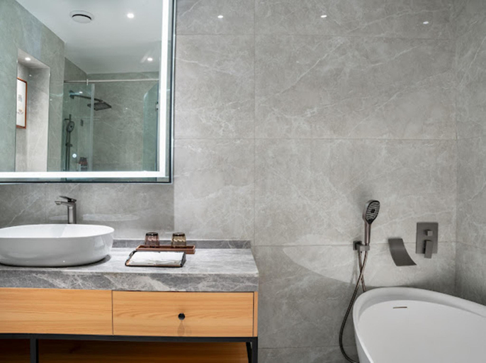 Bathroom 4, Bamus Sarovar Portico Kampala, Kampala