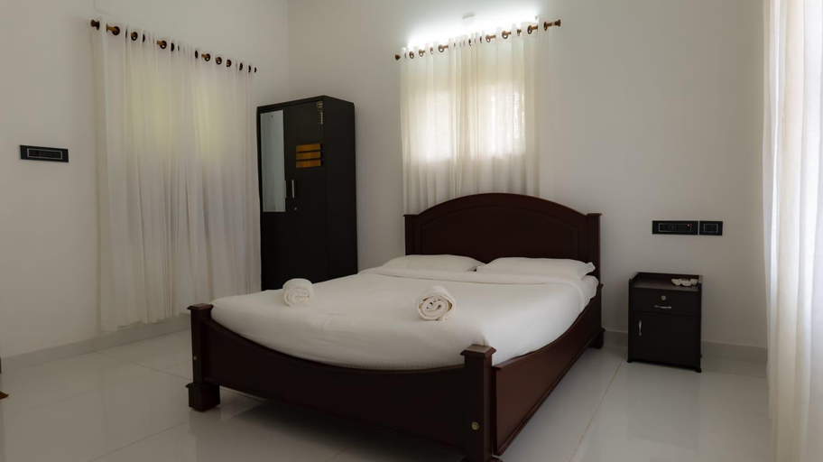 Bedroom 2, Tamarind Heritage Holiday Home, Ernakulam