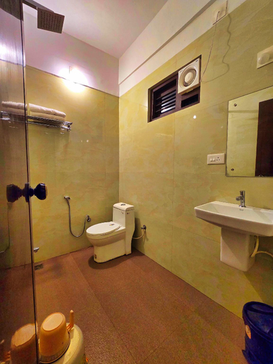 Bathroom, Green Aura By BOB, Wayanad
