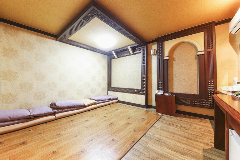 Bedroom 3, Jeongseon Phoenix, Jeongseon