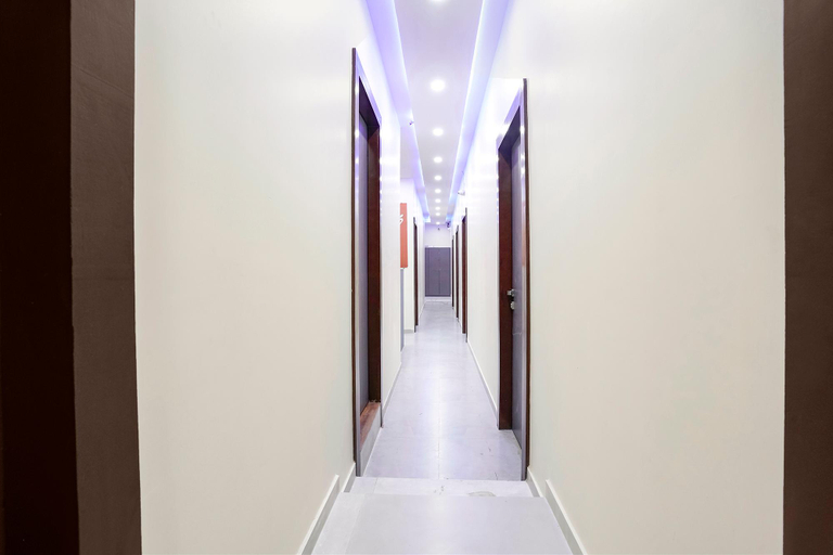 Public Area 2, Fabhotel Freedom International, Mumbai Suburban