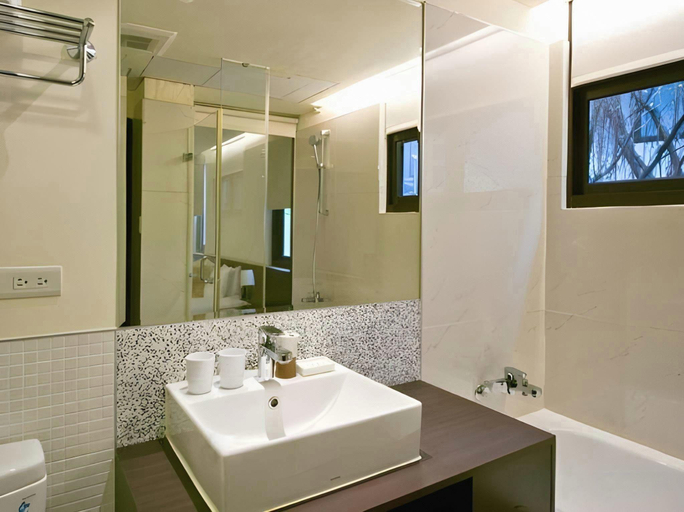 Bathroom 3, Adagio Hokkaido, Biei