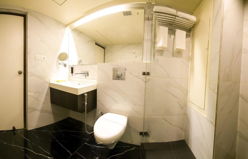 Bathroom 3, The Onyx, Saraikela-kharsawan