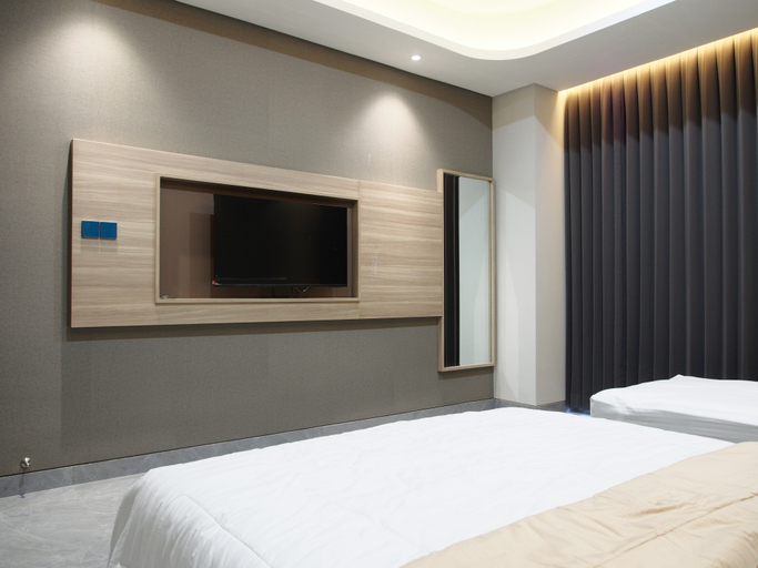 Bedroom 3, Villa Camarine, Malang