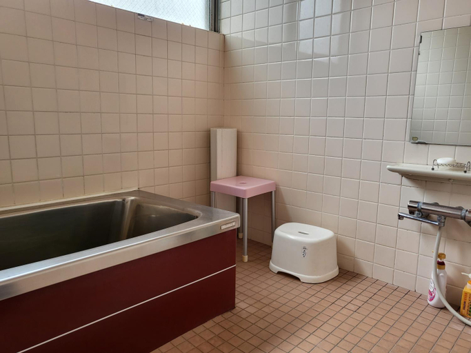 Bathroom 4, Ryokan Kume Himawari Sou, Sakaide