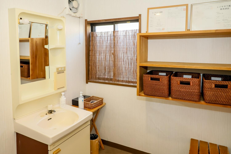 Bathroom 2, 全5室の小さな温泉旅館 別府鉄輪温泉 萬力屋, Beppu