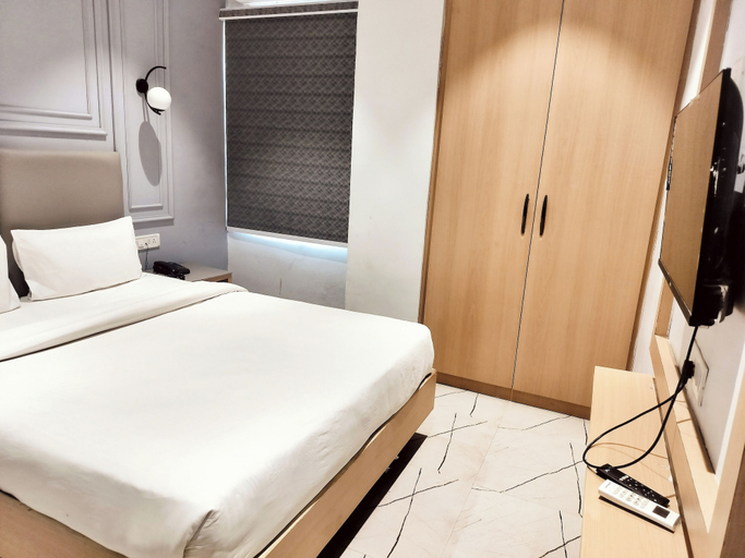 Room 4, Hotel Casa Del Sol, Raipur