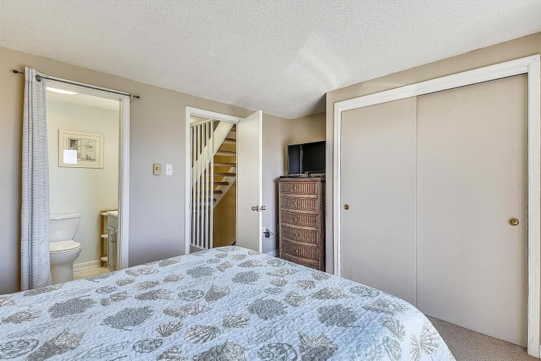 Room 3, Harbour Bay 23, Worcester