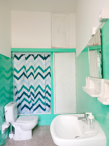 Bathroom, Hostel Vagamundo, Santa Cruz de Tenerife