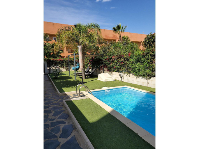 5, Cozy Apartment in Vera, Just Steps from the Beach, Almería