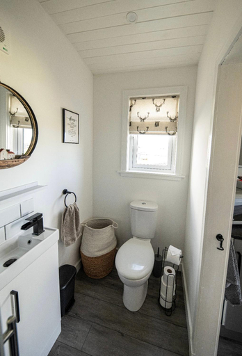 Bathroom 3, Farr North Lodge 1 On The NC500 With Stunning Sea Views!, Highland