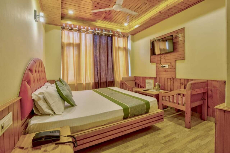 Bedroom 3, The Veer Villa, Kullu