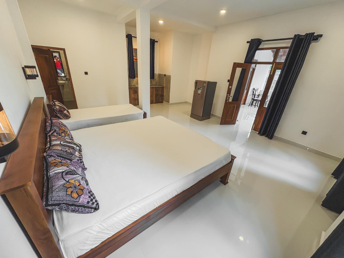Bedroom 2, Submarine Rest, Habaraduwa