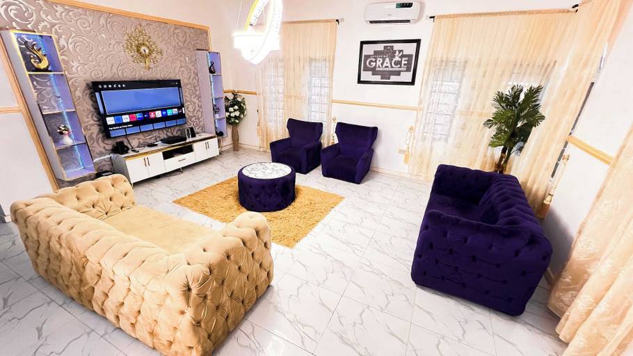 Living area 3, Danny's Shortlet Apartment, Osogbo