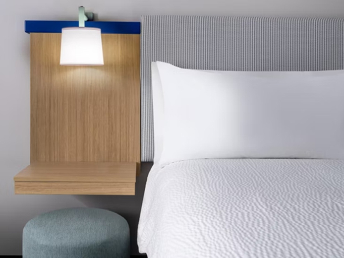 Bedroom 3, Garner Hotel Mahwah by IHG, Bergen