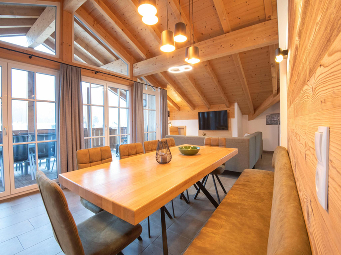 Others 5, Luxury apartment in Brixen, Kitzbühel