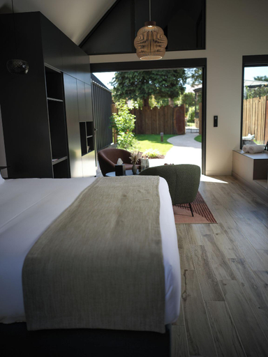 Bedroom 4, Domaine Le Verbois, Oise