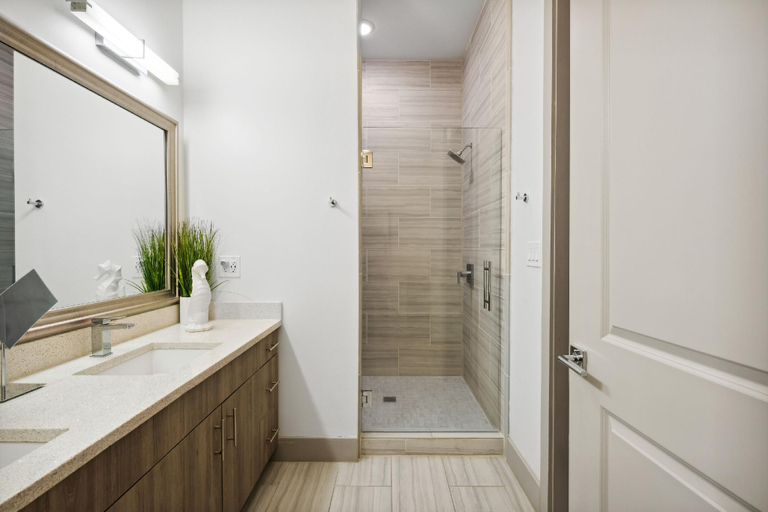 Bathroom 4, The Pointe on 30A by Panhandle Getaways, Walton