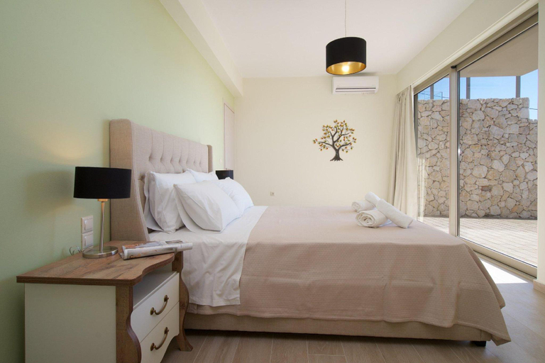 Bedroom 2, Villa Lassi Fos, Ionian Islands