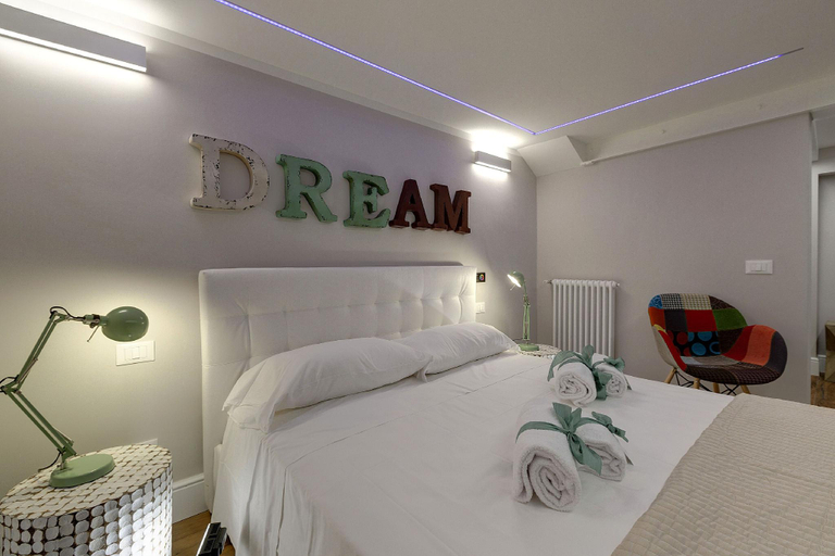 Bedroom 2, St Elizabeth Loft Apartments by Mamo Florence, Florence