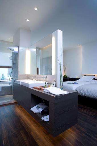 Bedroom 3, Parador de Alcala de Henares, Madrid