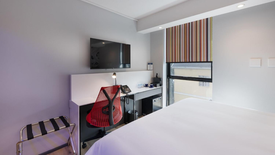 Bedroom 3, ANEW Hotel Green Point Cape Town , City of Cape Town