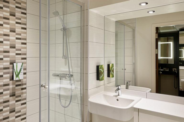 Bathroom 3, Redhill Reigate, Surrey