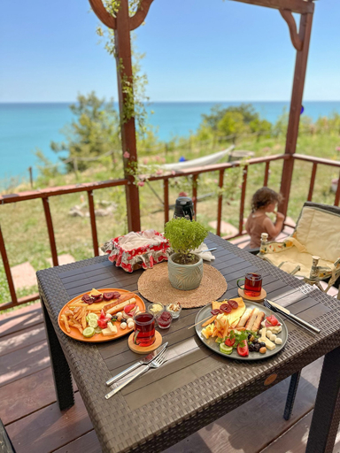 Terrace/patio 4, Lotus Gerze Tatil Evleri, Gerze