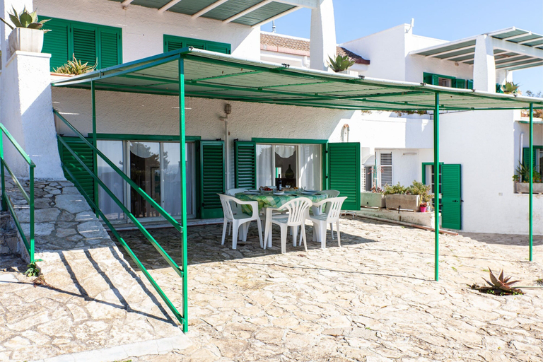 Outdoor dining 3, Villa Giorgisa Apartment 2 Pool Sea View, Lecce