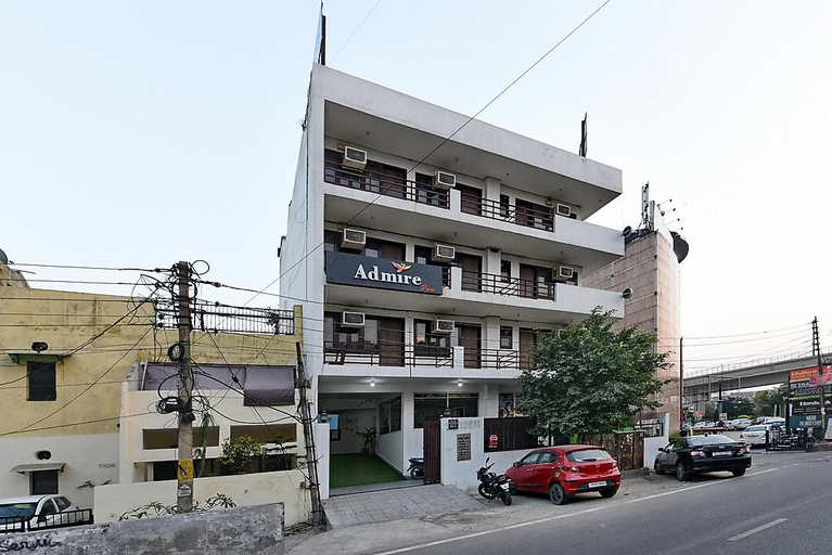 Exterior & Views, Hotel Admire Inn Sec - 18 By ASPL, Gautam Buddha Nagar
