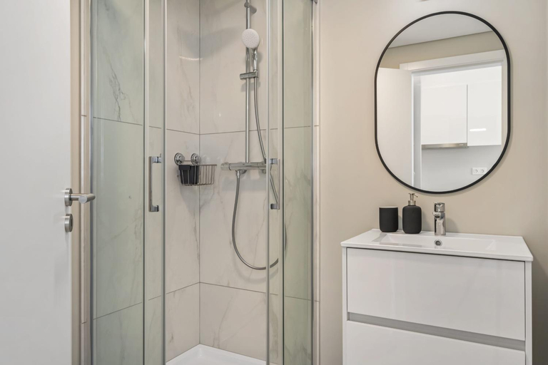 Bathroom 4, Carmo Charm Apartment by Homie, Funchal