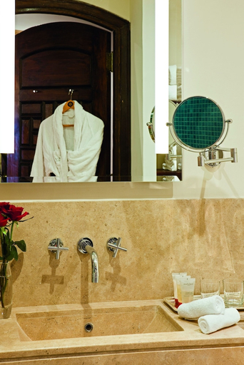 Bathroom 4, Movenpick Resort Sharm El Sheik Naama Bay, Sharm el-Sheikh