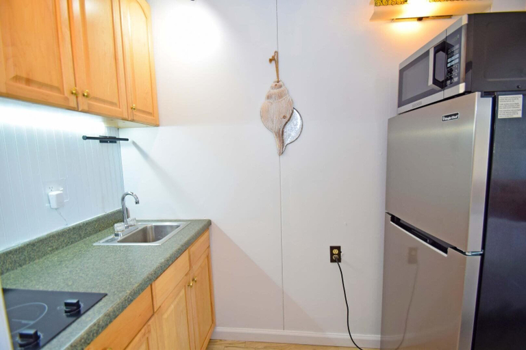 Private kitchen, Ocean Waye 106 1 Bedroom Studio, Worcester