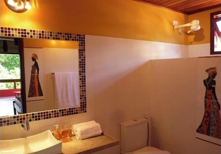 Bathroom 3, Pousada Halai, Cairu