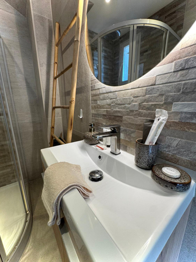 Bathroom 4, La Maison Du Soleil, Var