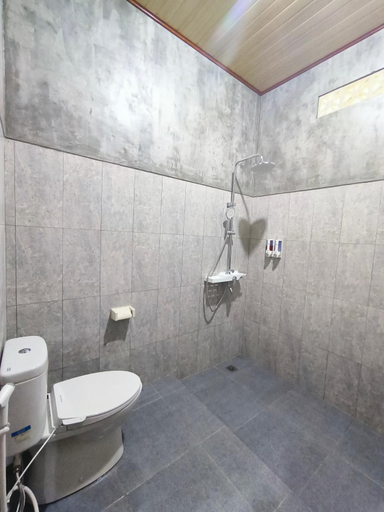 Bathroom 2, Eling Ubud Guesthouse, Gianyar