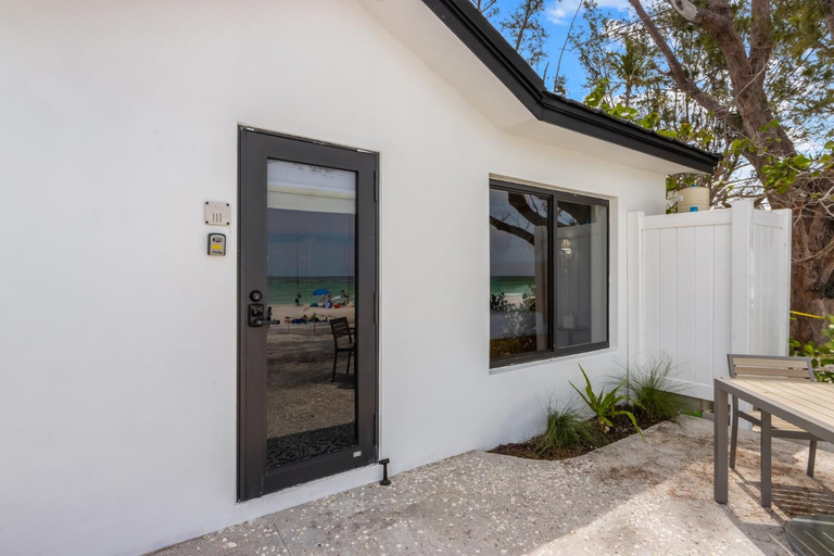 Exterior & Views 2, Seabreeze at Anna Maria Island Inn, Manatee