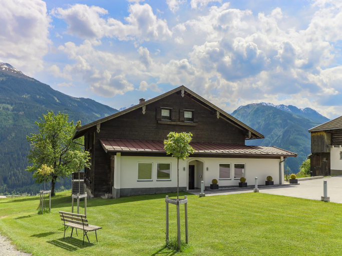 Exterior & Views 1, Farmhouse Mittersill near KitzSki Slopes, Zell am See
