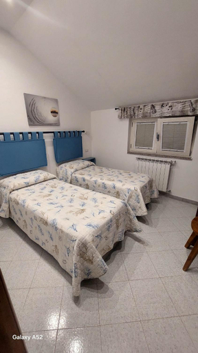 Bedroom 2, Jazz & Blues Apartments near " Sentiero degli Dei ", Napoli