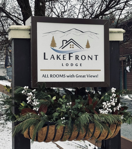 Exterior detail, LakeFront Lodge, Garrett