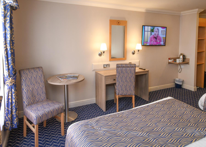 Bedroom 3, The Queens Hotel, York