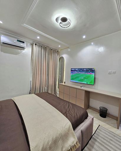 Room 4, Zeezland Apartment, AbujaMun