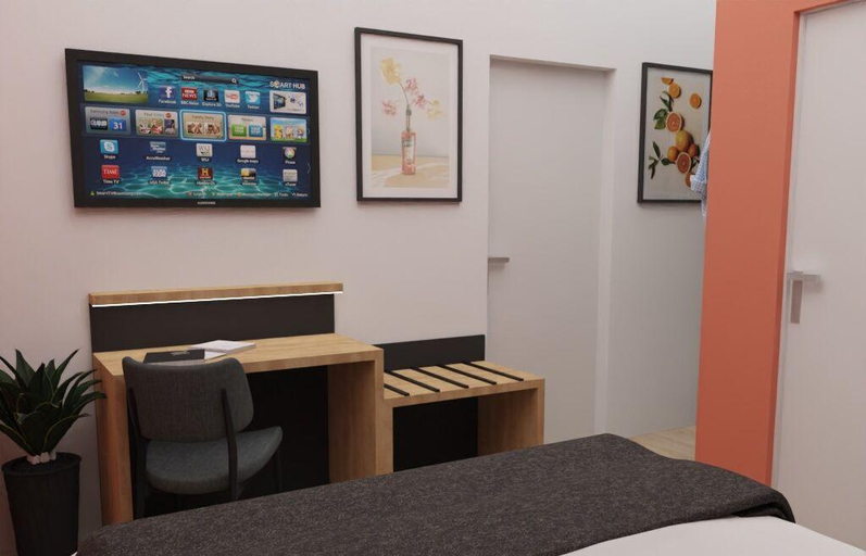 Bedroom 4, Sona Design Rooms City Center, Bamberg
