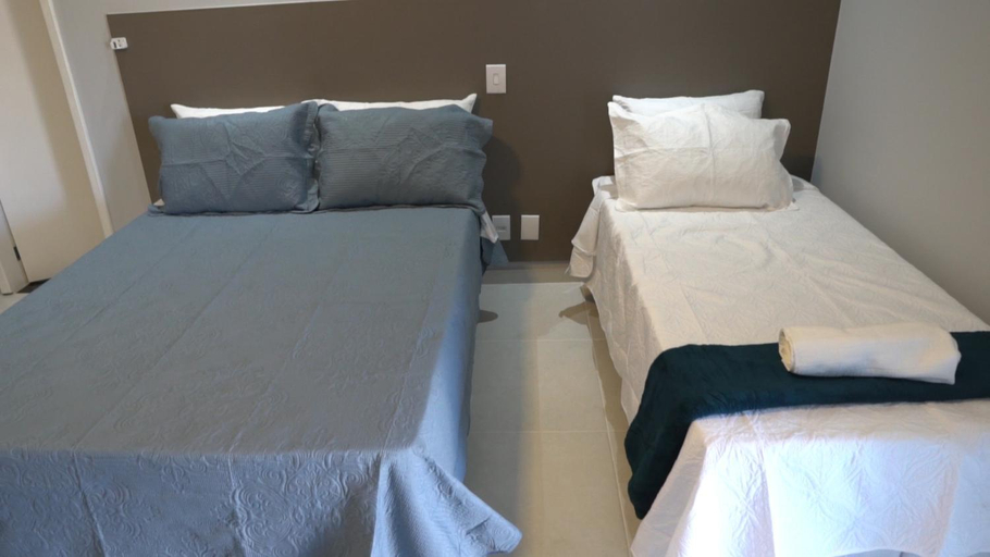 Others 4, Flats Catamara, Angra dos Reis