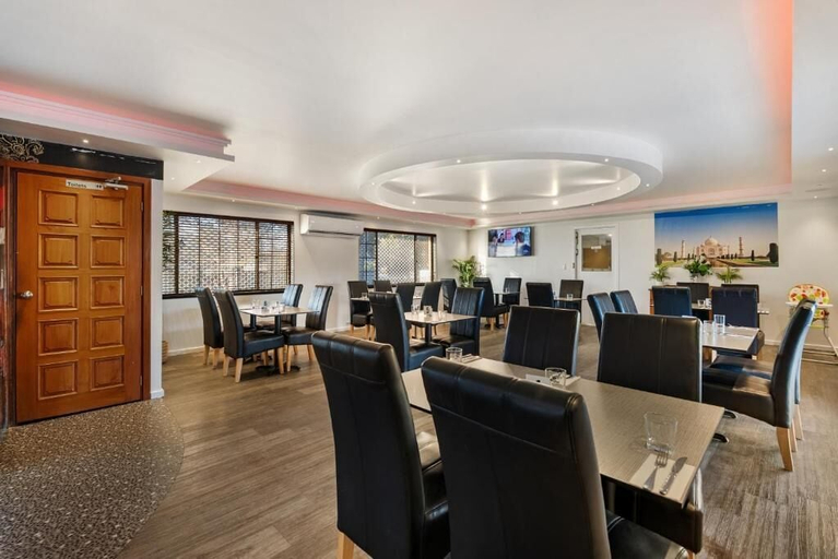 Food & Drinks 4, Pinjarra Resort, Murray