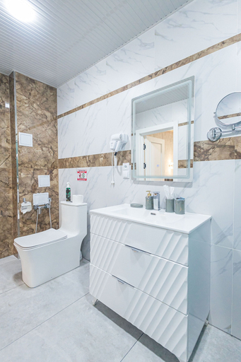 Bathroom 3, Safir Hotel, Farg'ona